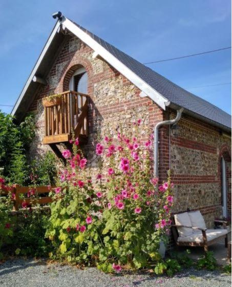 Eco-Gite La Chambre Du Vanneur Mentheville Exterior photo